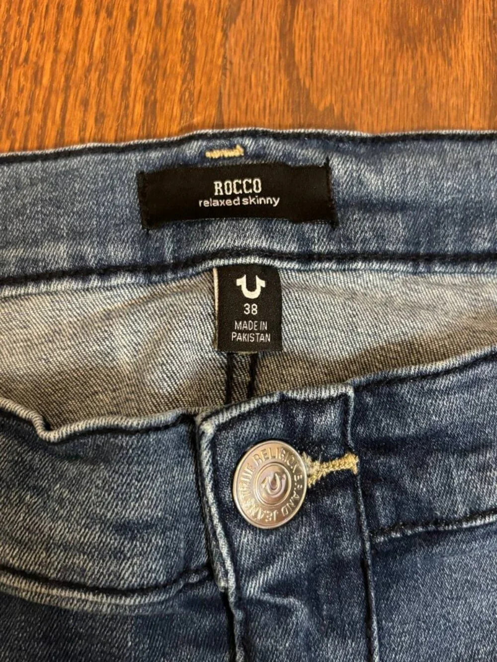 True Religion Rocco Relaxed Skinny Moto Denim Shorts Men's Size 38 Blue Stretch